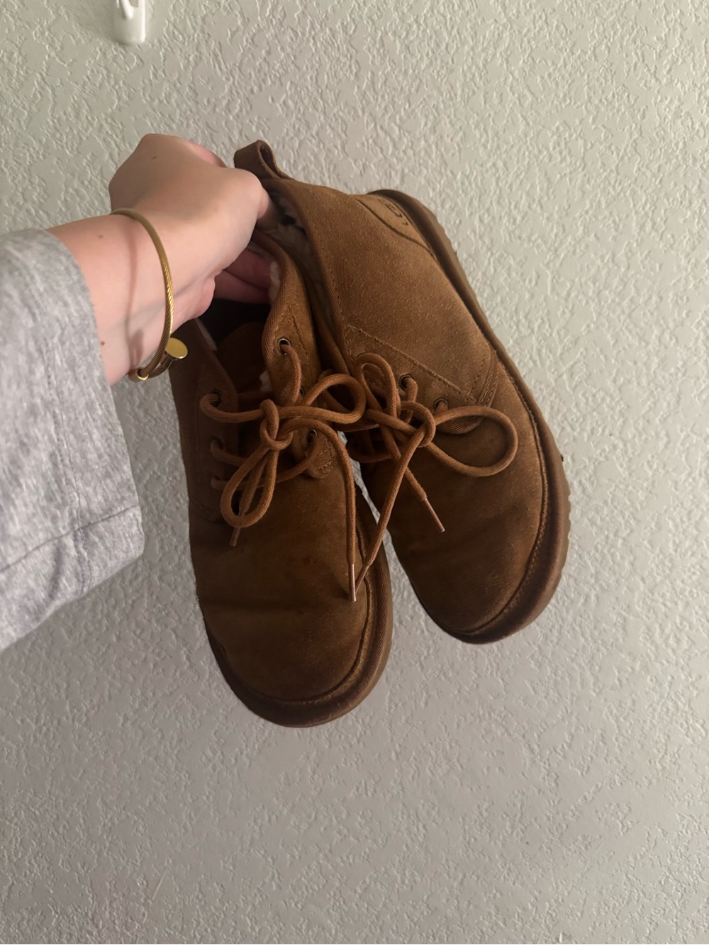 Women’s Brown Suede Lace-Up Uggs